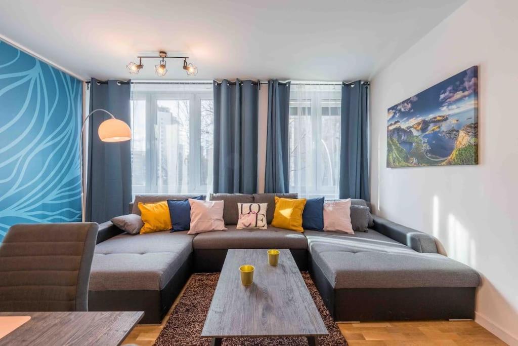 Big 7Rms City Central Loft, 1Alocation Berlin Kültér fotó