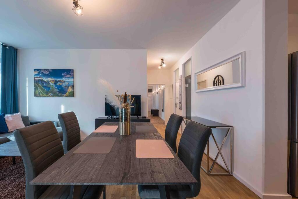 Big 7Rms City Central Loft, 1Alocation Berlin Kültér fotó