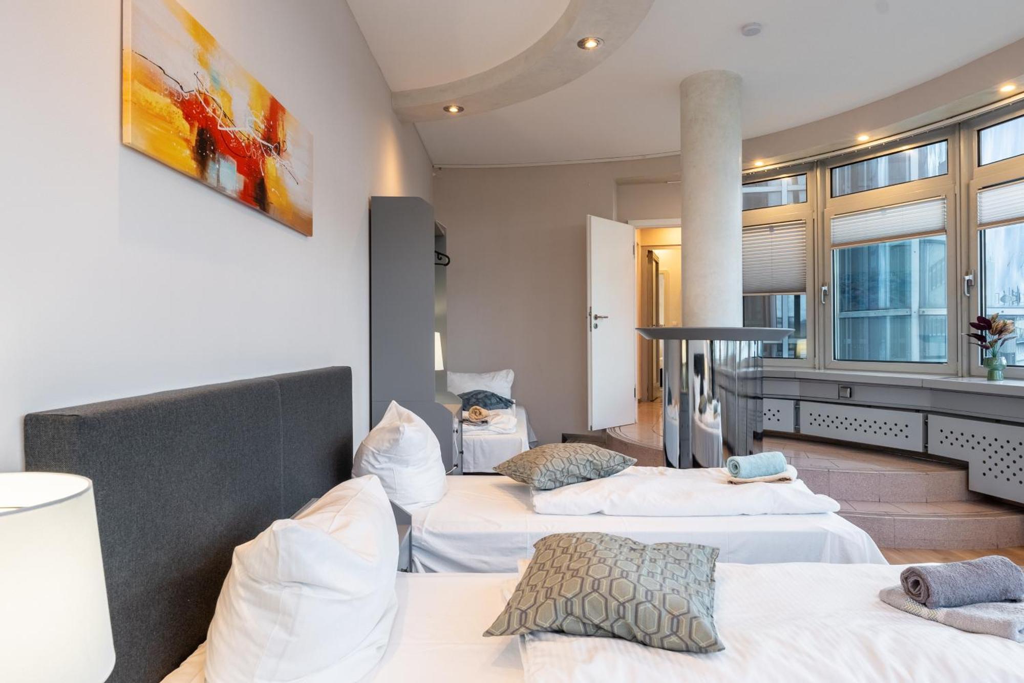Big 7Rms City Central Loft, 1Alocation Berlin Kültér fotó